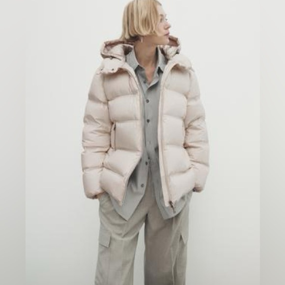 NWT. Massimo Dutti Cream Quilted Puffer Jacket. Size S. - Picture 1 of 14